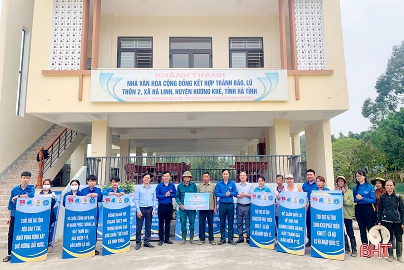 Parrainage et empreintes de parrainage dans les nouvelles zones rurales de Ha Tinh