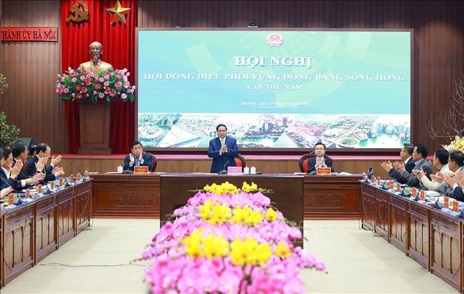 홍강 삼각주 하노이 총리는 국가 발전 시대의 선구자가 되어야 합니다.