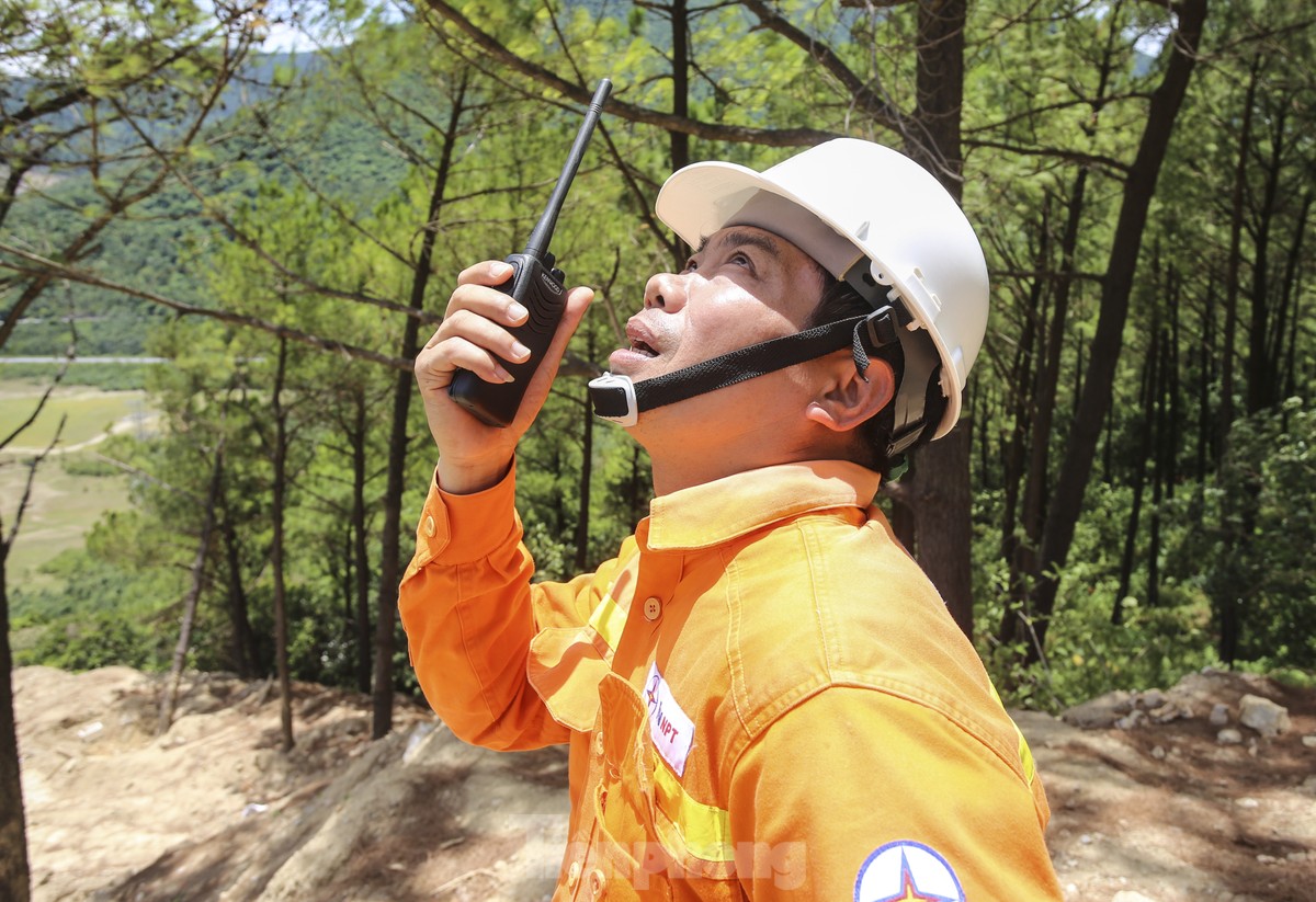 Panorama der 500-kV-Leitung 3 durch Ha Tinh vor der Ziellinie, Foto 10