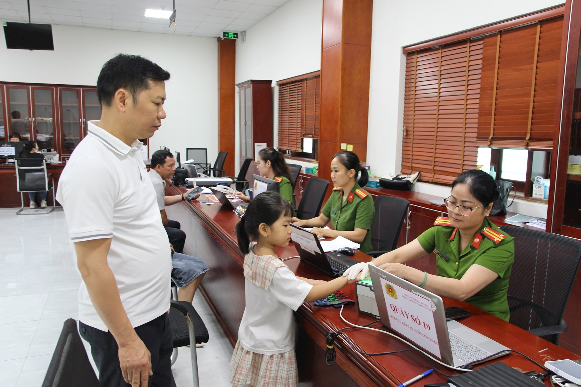 About 17,000 people do not have to change their ID cards even though they are in the merged locality.
