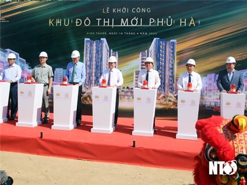 Groundbreaking ceremony of Phu Ha New Urban Area