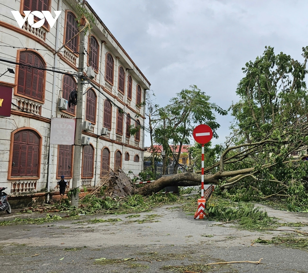 Hai Phong surmonte les conséquences de la tempête n°3 : « Des statistiques à l'endroit, du soutien à l'endroit »