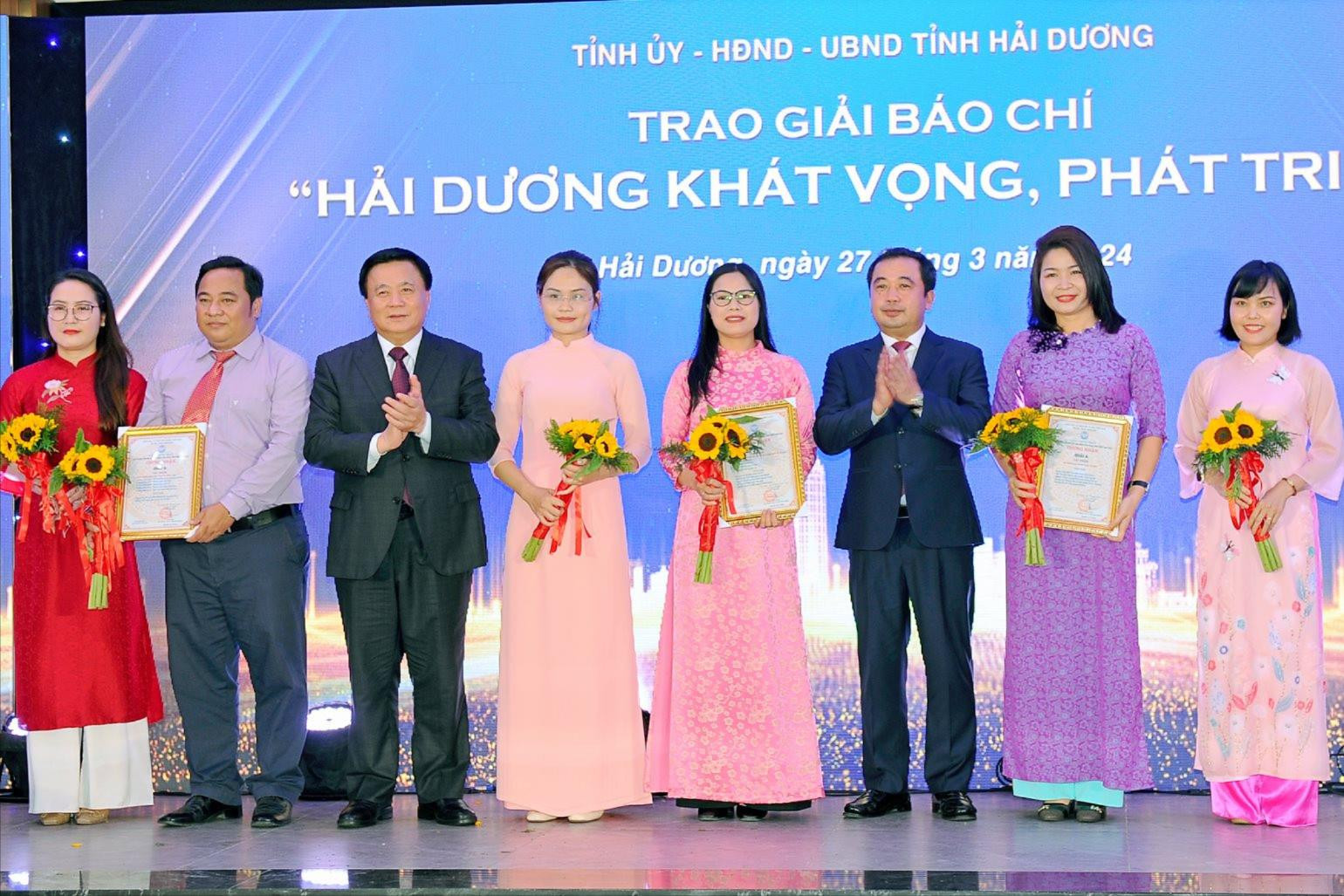 Trao Giải báo chí "Hải Dương khát vọng, phát triển", Báo Hải Dương có 4 tác phẩm đoạt giải