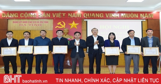 Tiếp tục đổi mới phương pháp sinh hoạt chi bộ sát với thực tiễn