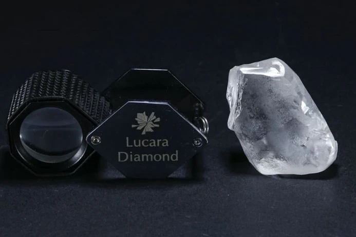 166 Karat reiner Diamant entdeckt