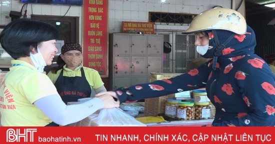 Đặc sản Hà Tĩnh “hút khách” mua làm quà sau kỳ nghỉ lễ