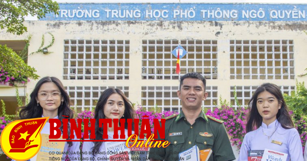 "បណ្ណាល័យ General Le Duc Anh" បរិច្ចាគសៀវភៅដល់វិទ្យាល័យ Ngo Quyen