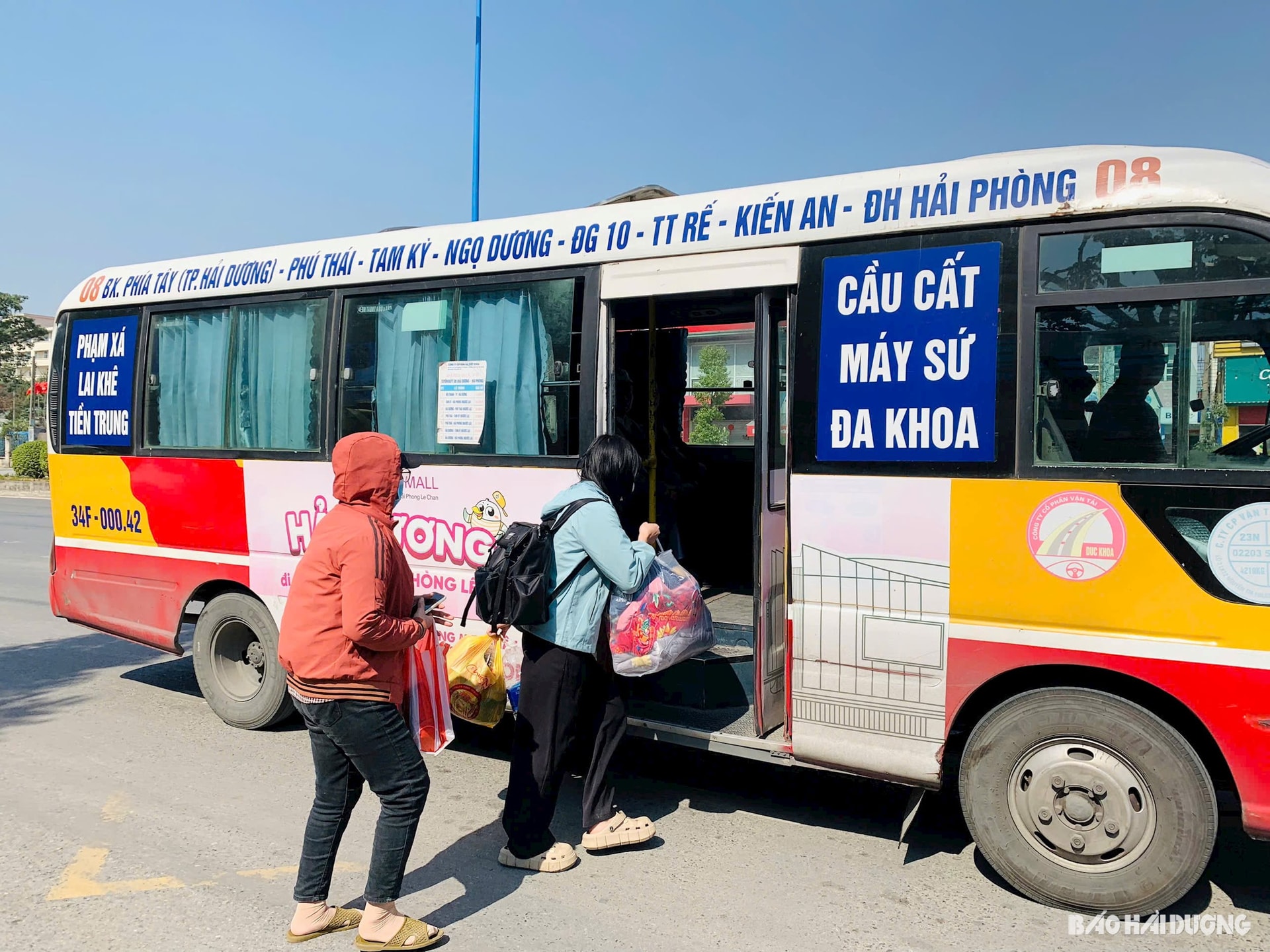 embarquement-passagers.jpg