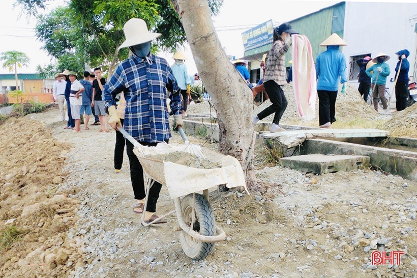 Pueblos de artesanos tradicionales: un punto destacado de una nueva comuna rural modelo en Duc Tho