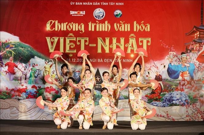 Opening of Vietnamese Culture Week