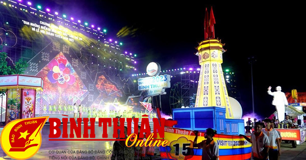 Binh Thuan Tourismuslaterne beim Thanh Tuyen Festival