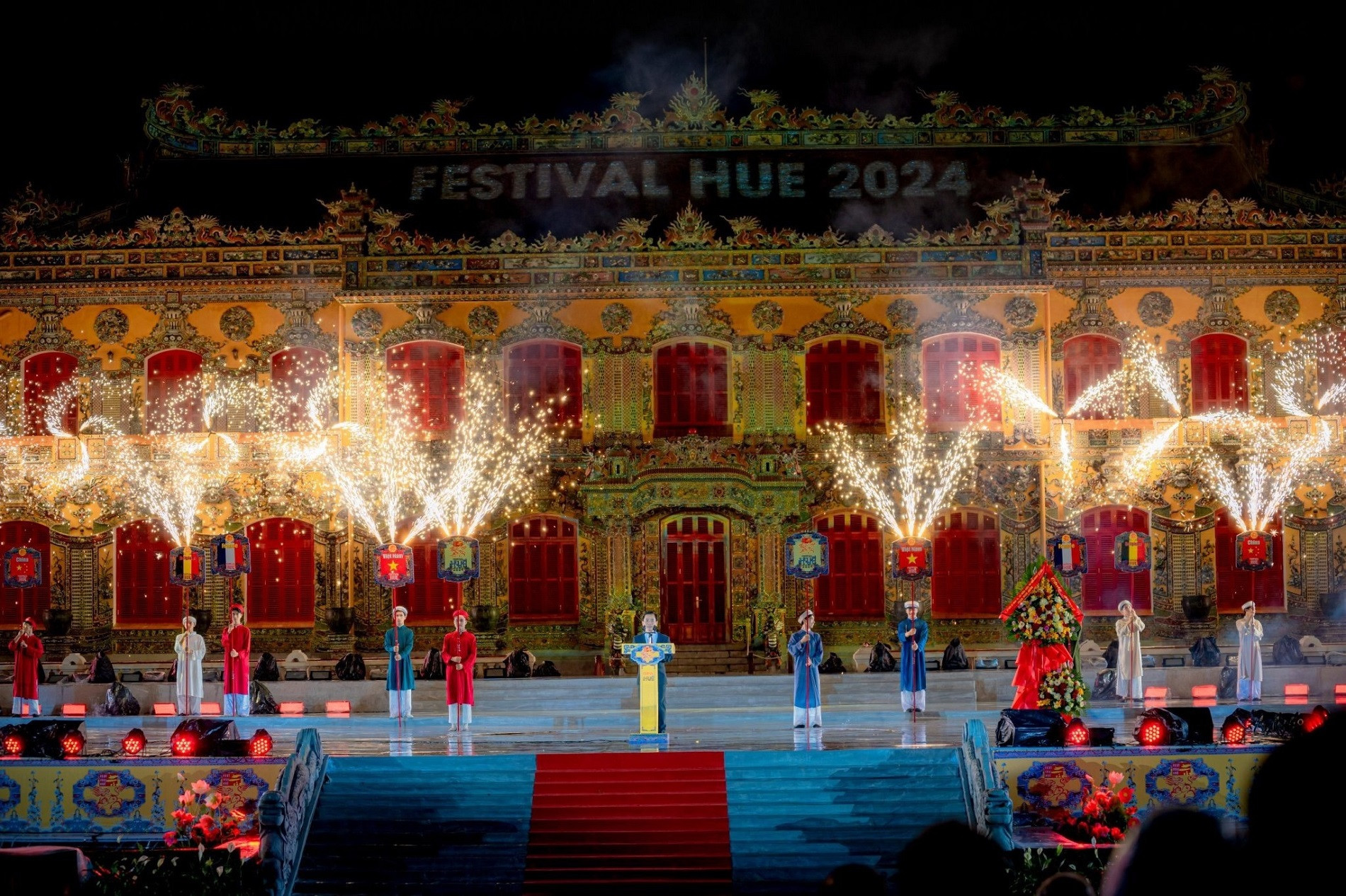 khai mạc (4).jpg