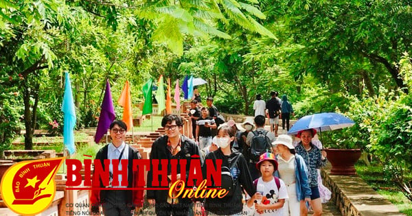 Building, managing and developing Binh Thuan tourism brand