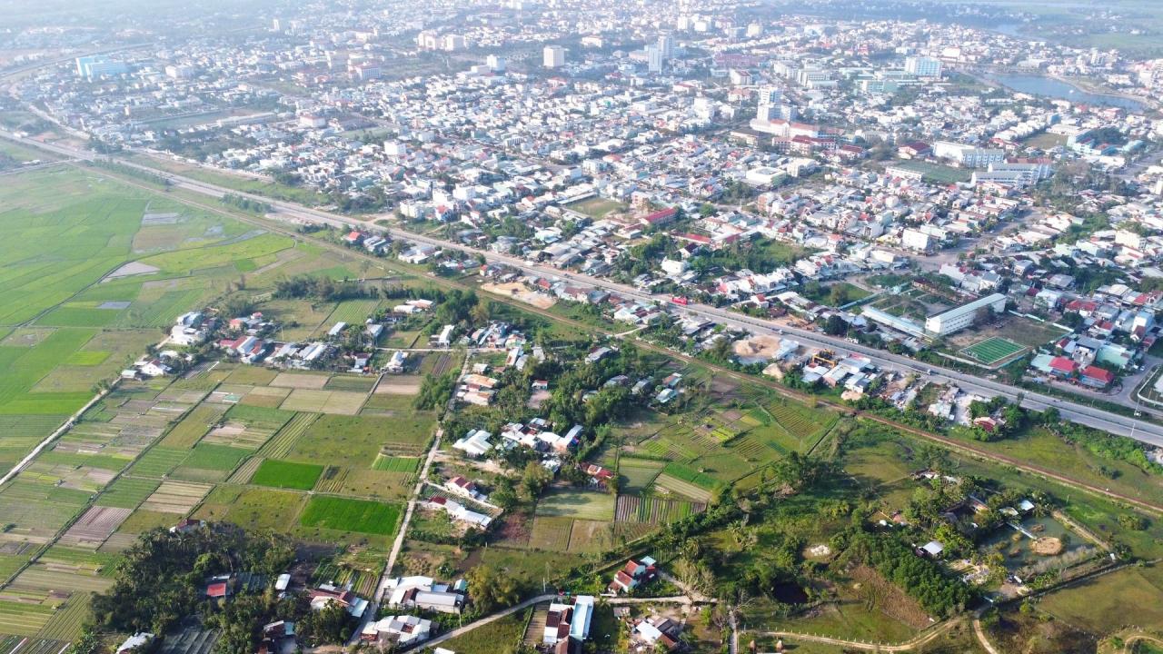 La ville de Tam Ky vue d'en haut. Photo : Q.T