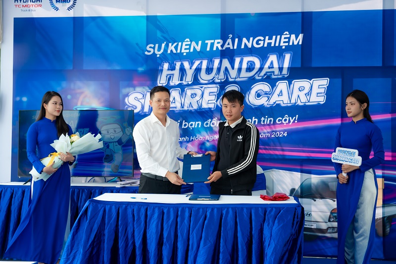 Hyundai Lam Kinh hat die Veranstaltung „Hyundai Share & Care“ erfolgreich in der Stadt organisiert. Thanh Hoa