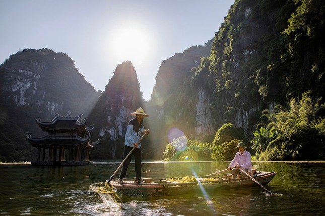 Promouvoir le rôle et la valeur du patrimoine de Trang An dans la construction d'une ville patrimoniale millénaire photo 1