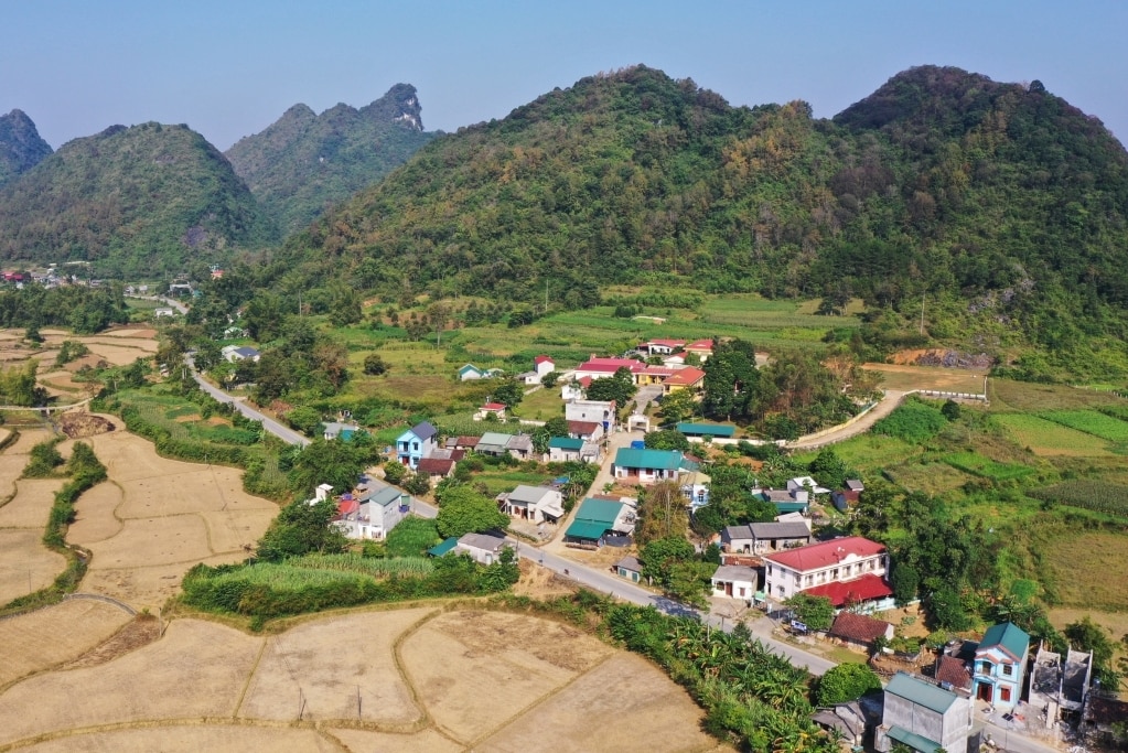(BCĐ - Serie de 3 artículos del Comité Directivo Provincial de Cao Bang) Solución a la necesidad de tierras residenciales y de producción para las minorías étnicas en Cao Bang: Muchas dificultades debido a la falta de fondos para tierras (Artículo 2)