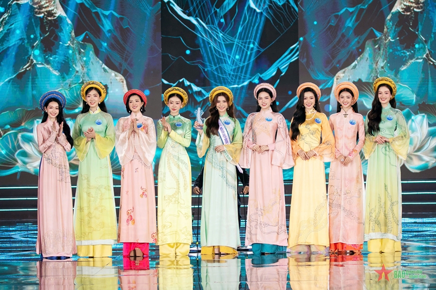 Top 9 Miss Vietnam 2024.