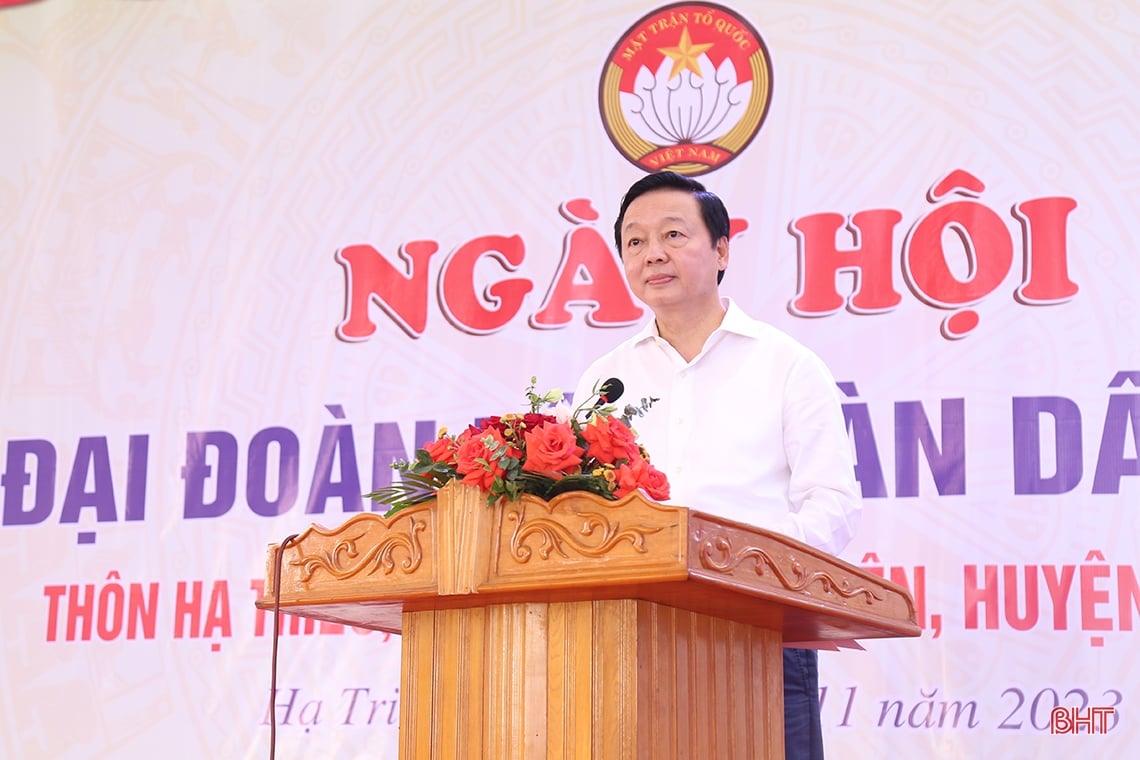 El viceprimer ministro Tran Hong Ha se une al gran festival de solidaridad en Ha Tinh