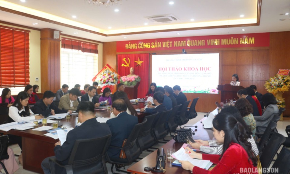 Conférence scientifique sur 75 ans de construction, de développement et de croissance de l'école politique Hoang Van Thu - Lang Son Newspaper : Actualités les plus récentes, précises et fiables