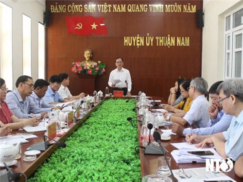 Provincial Party Committee's 2034 Supervisory Delegation works with Thuan Nam District Party Committee