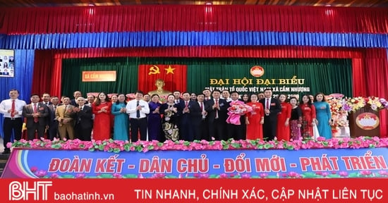 The first congress of the Fatherland Front at the grassroots level in Ha Tinh