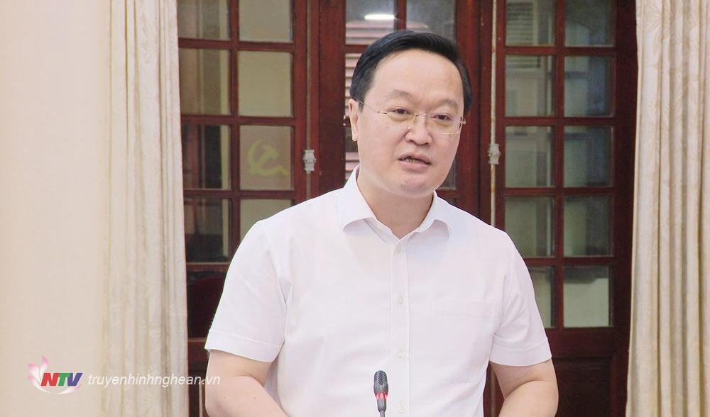 Comrade Nguyen Duc Trung - Deputy Secretary of the Provincial Party Committee, Chairman of the Provincial People's Committee spoke at the discussion.