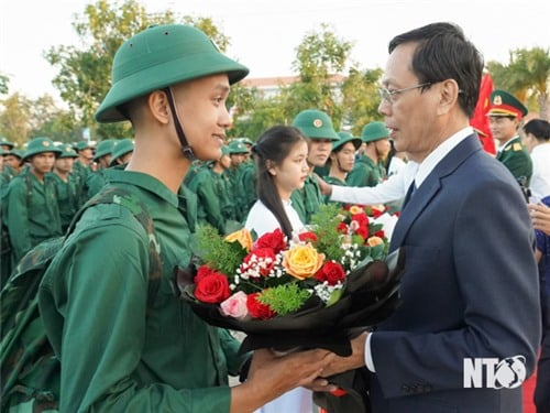 យុវជន​ជាង​១.២២០​នាក់​ក្នុង​ខេត្ត​ចូល​បម្រើ​កងទ័ព