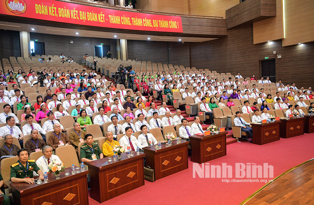 First session of the 12th Congress of the Vietnam Fatherland Front of Ninh Binh province, term 2024-2029