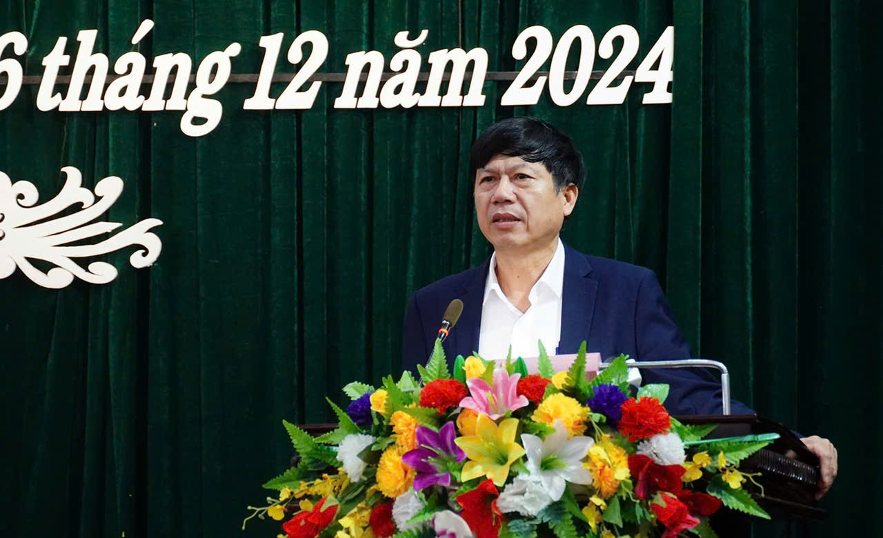 第8回クアンチ省人民評議会第28回会議：37の決議を可決