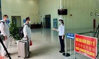 Contrôle des épidémies à travers la frontière de Lang Son.