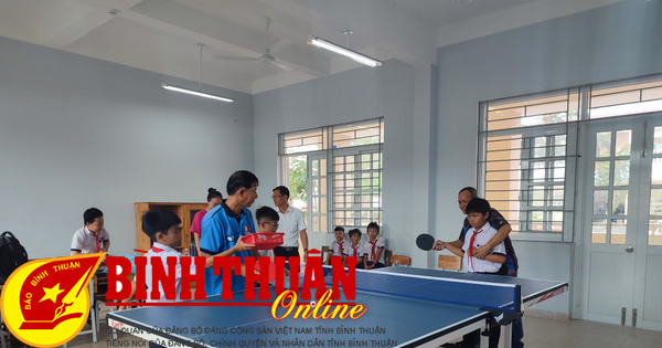 Don de 24 tables de ping-pong aux écoles