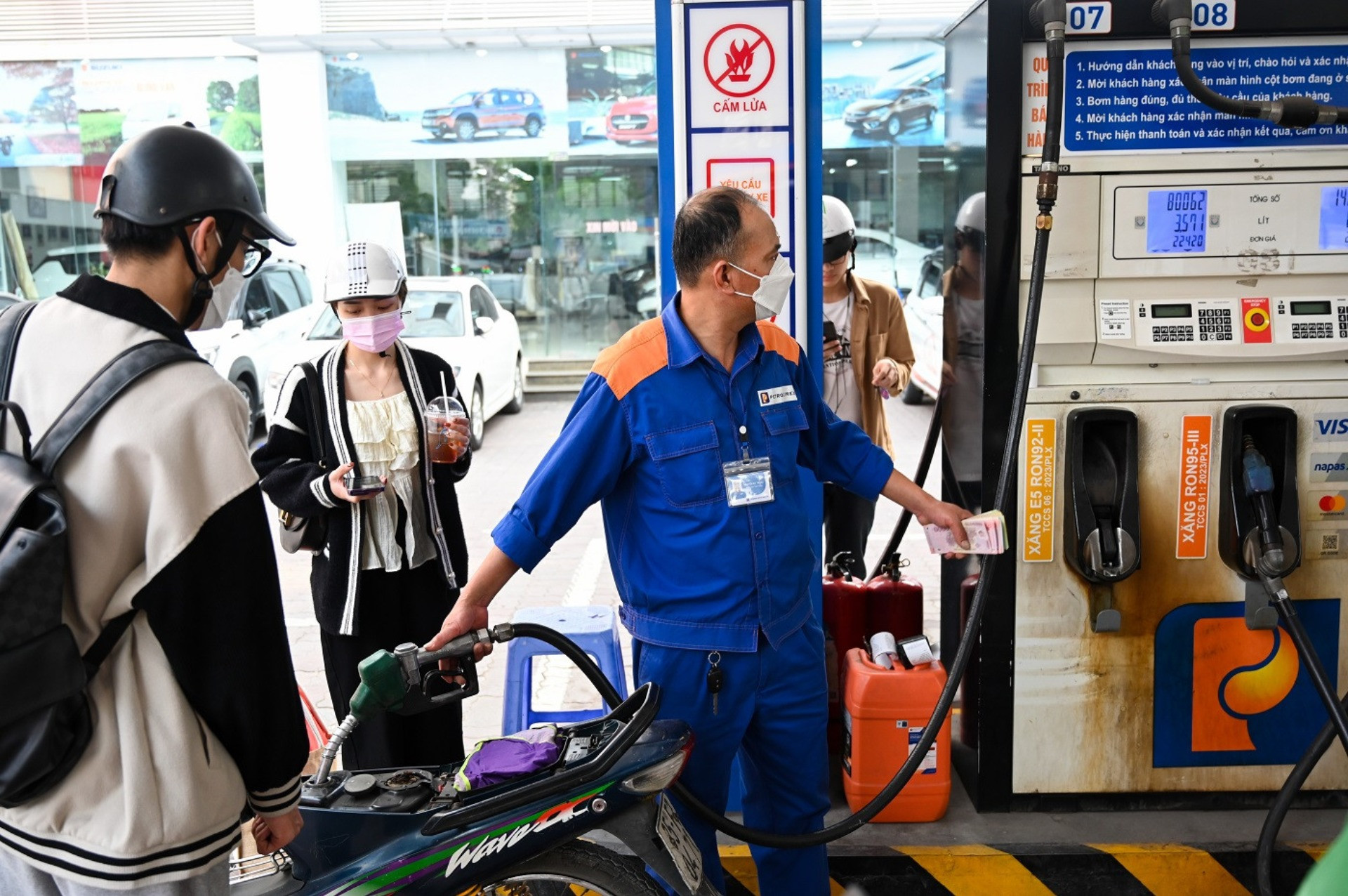 ガソリン価格は明日7回連続で上昇する可能性がある