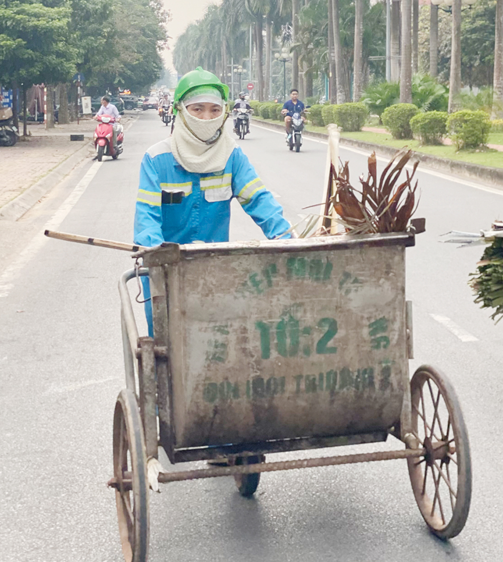 Những “bông hoa” làm đẹp phố phường