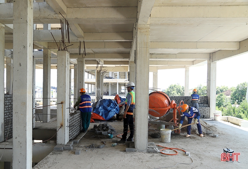 Tái khởi động thi công dự án D’ Metropole Hà Tĩnh