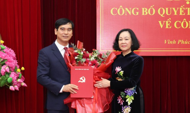 Bộ Chính trị điều động, chỉ định tân Bí thư Tỉnh ủy Vĩnh Phúc- Ảnh 1.