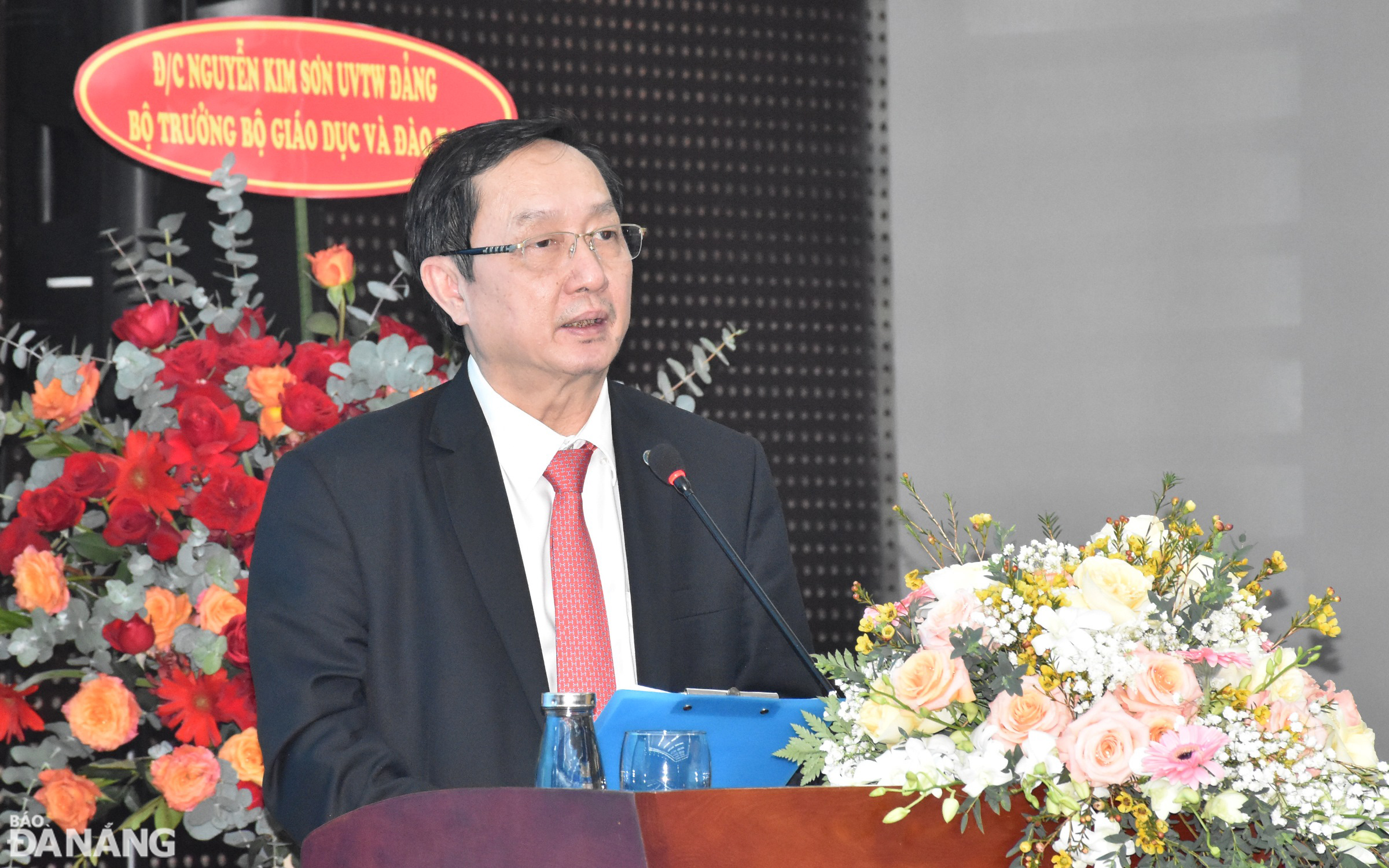 Minister of Science and Technology Huynh Thanh Dat speaks at the signing ceremony. Photo: HOANG HIEP - THU HA