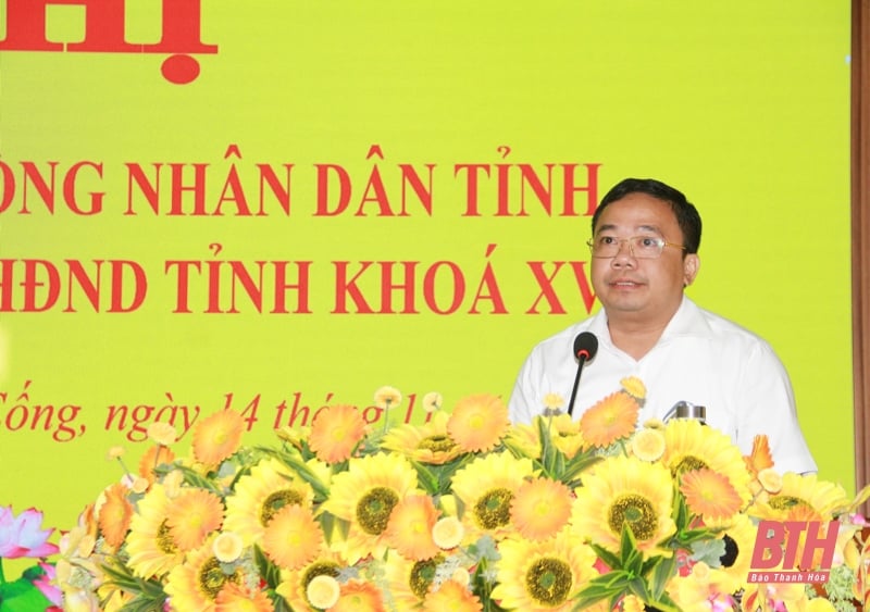 Voters of Nong Cong district petitioned many issues related to people's lives.