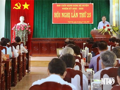 Huyện ủy Ninh Sơn: Triển khai nhiệm vụ trọng tâm quý IV năm 2024