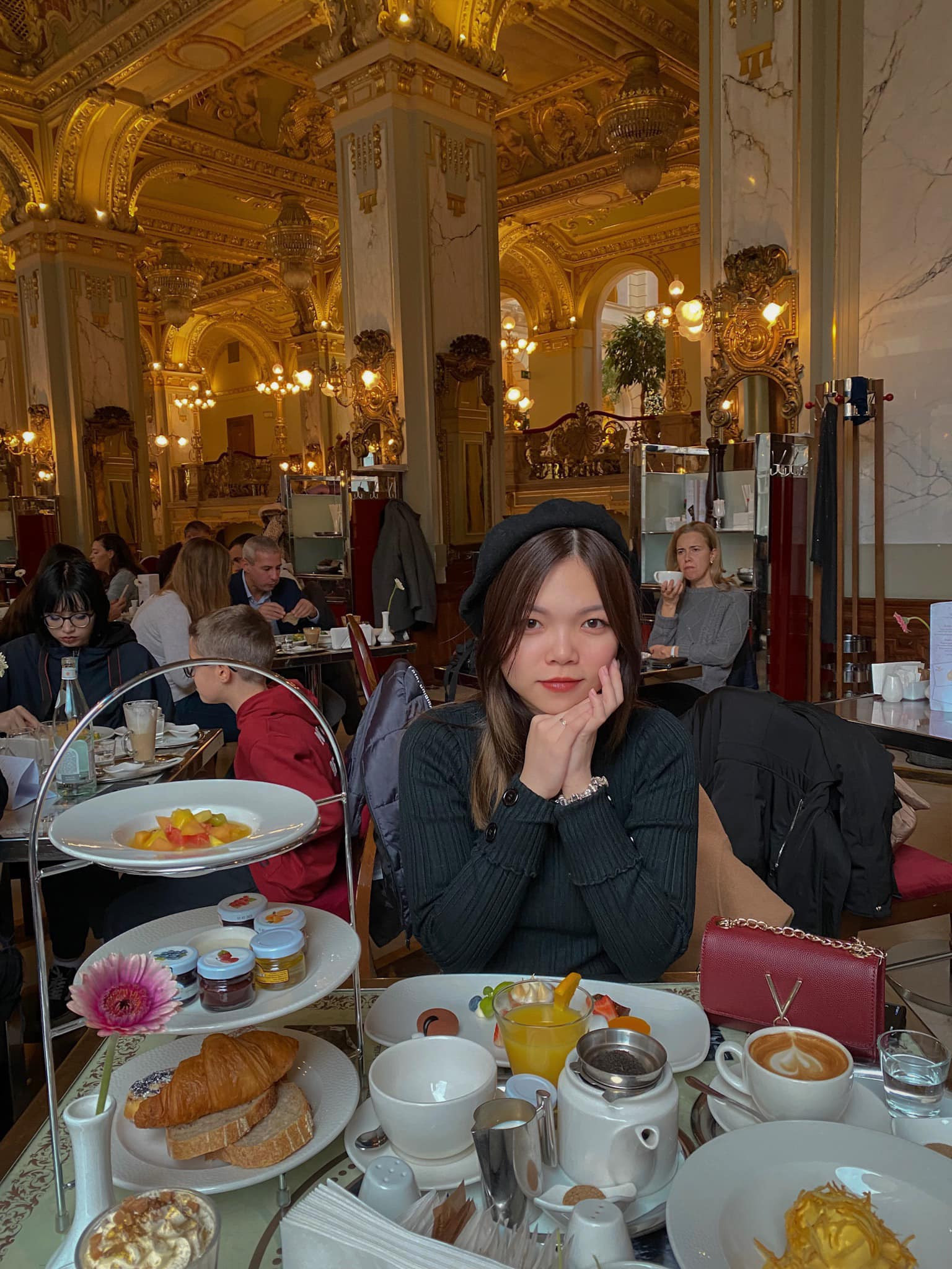 ニューヨークのカフェ、世界で最も美しいカフェ bungladest.jpg