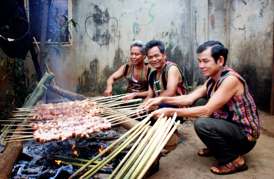 Loại đặc sản Kon Tum được xem là bài thuốc quý, chế biến kiểu gì cũng ra cực phẩm, đó là thịt nhím- Ảnh 2.