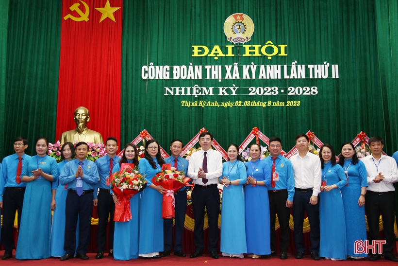 El Sr. Le Thanh Nghi fue elegido para ocupar el cargo de Presidente de la Federación Laboral de la ciudad de Ky Anh.