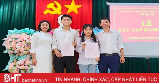 Nỗ lực phát triển đảng viên là học sinh ở Vũ Quang