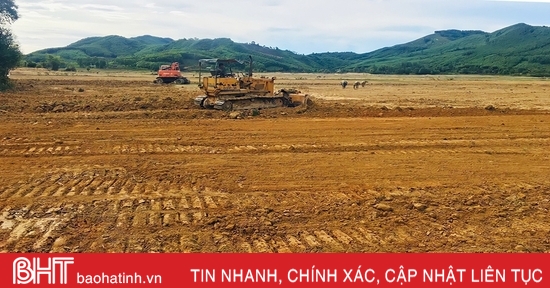 Xã đầu tiên của huyện miền núi Vũ Quang thực hiện dồn điền, đổi thửa