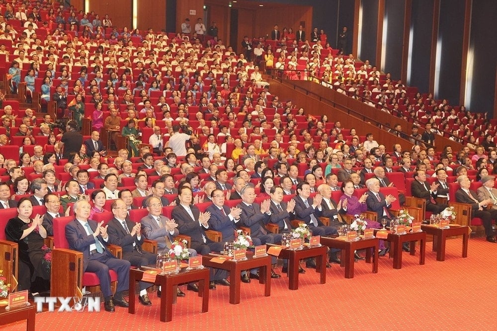 El Secretario General y Presidente To Lam asiste al 70º Aniversario de la Liberación de la Capital