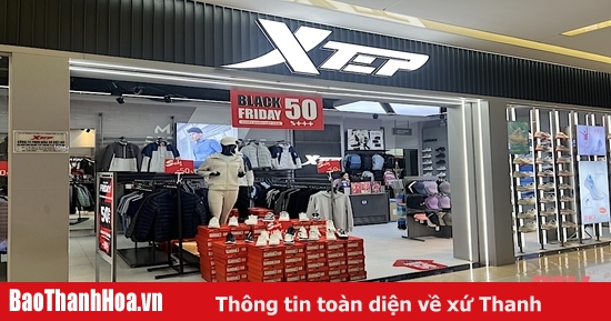 Animado programa de promoción del Black Friday en la ciudad de Thanh Hoa