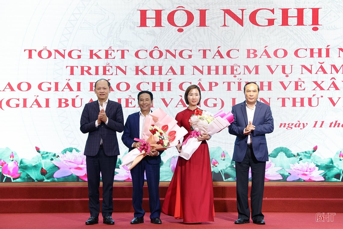 Ha Tinh awarded 27 works that won the 2023 Golden Hammer and Sickle Award