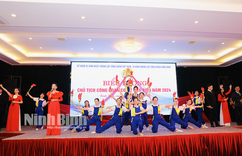 Many activities to celebrate the 95th anniversary of the founding of Vietnam Trade Union