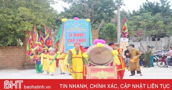 Tổ chức lễ hội Đền Cả gắn với tour, tuyến du lịch văn hóa tâm linh