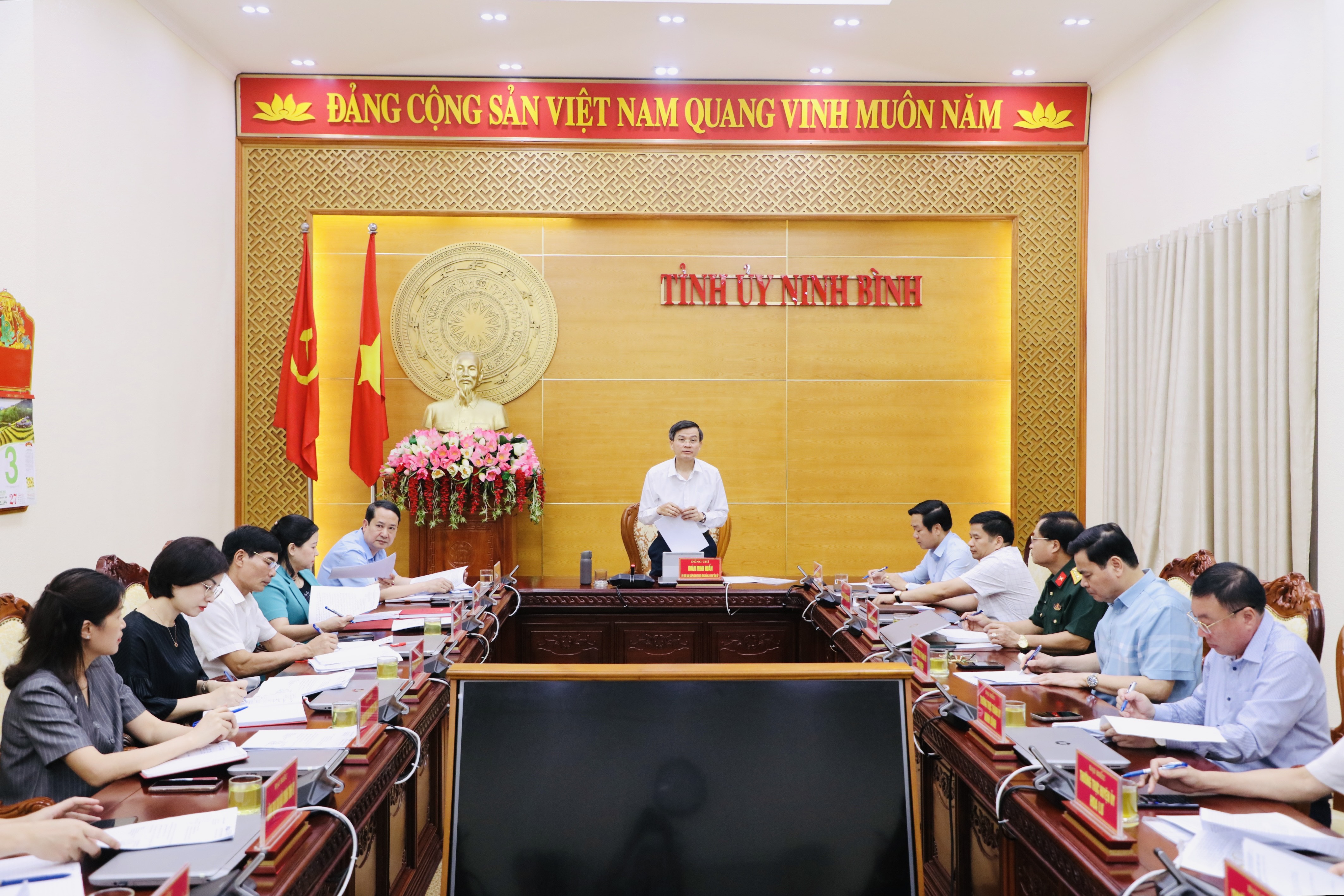 Thường trực Tỉnh ủy giao ban công tác tháng 5